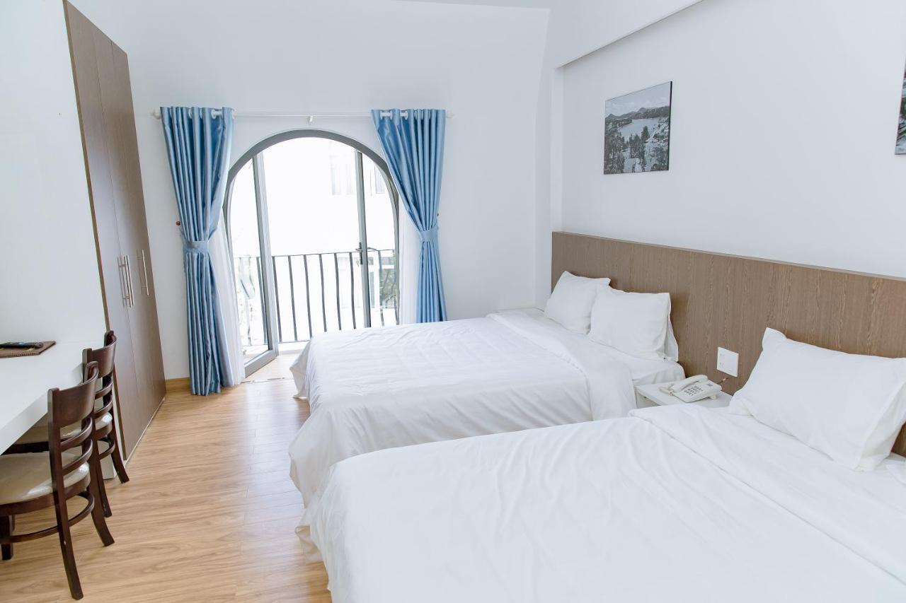 Hotel Khach San Dat Thinh à Đà Lạt Extérieur photo
