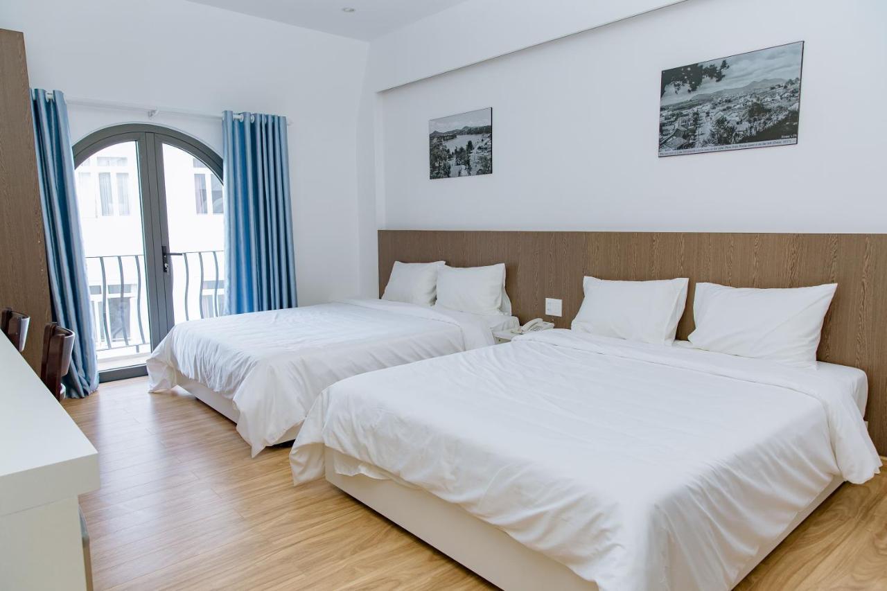 Hotel Khach San Dat Thinh à Đà Lạt Extérieur photo